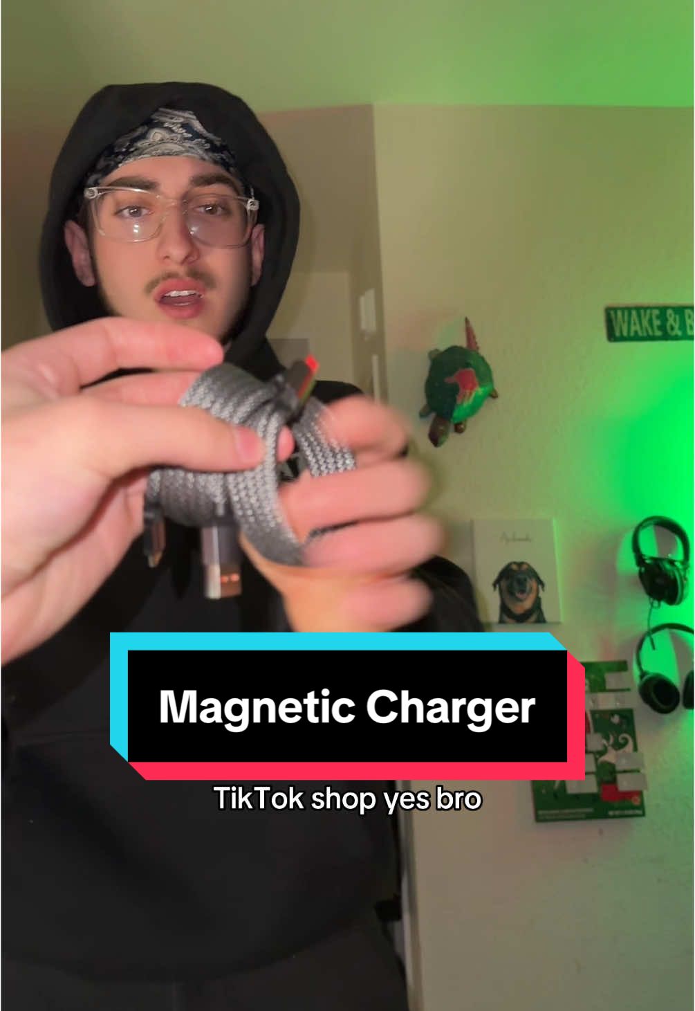 These chargers got me feeling like spidey🕸️🕸️ #charger #magnetic #cable #tiktokshop #tangled 