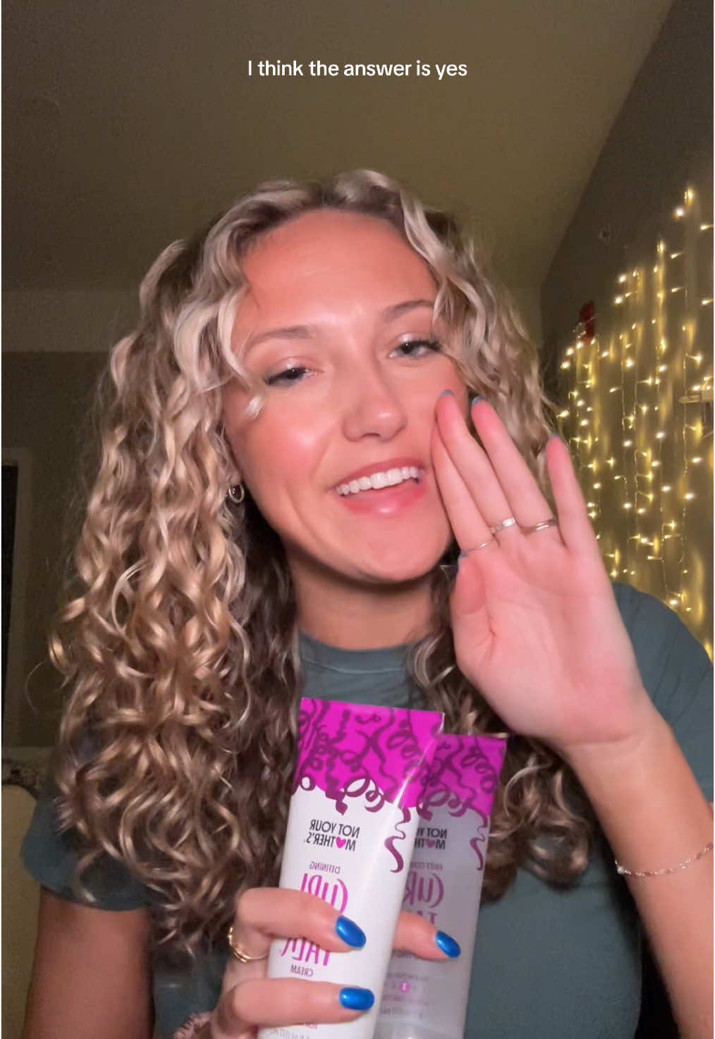 Did I prove that a good curly hair routine doesn’t need 10 different products? 🤔 the @Not Your Mother’s Curl Talk cream and gel are affordable and effective 👏🏼 Shop Curl Talk at @target using the link in my bio! #ad #NYMPartner #curlyhairroutine #curlyhairtutorial #curlyhair #curlygirl #curlyhairproducts #curlyhaircare 