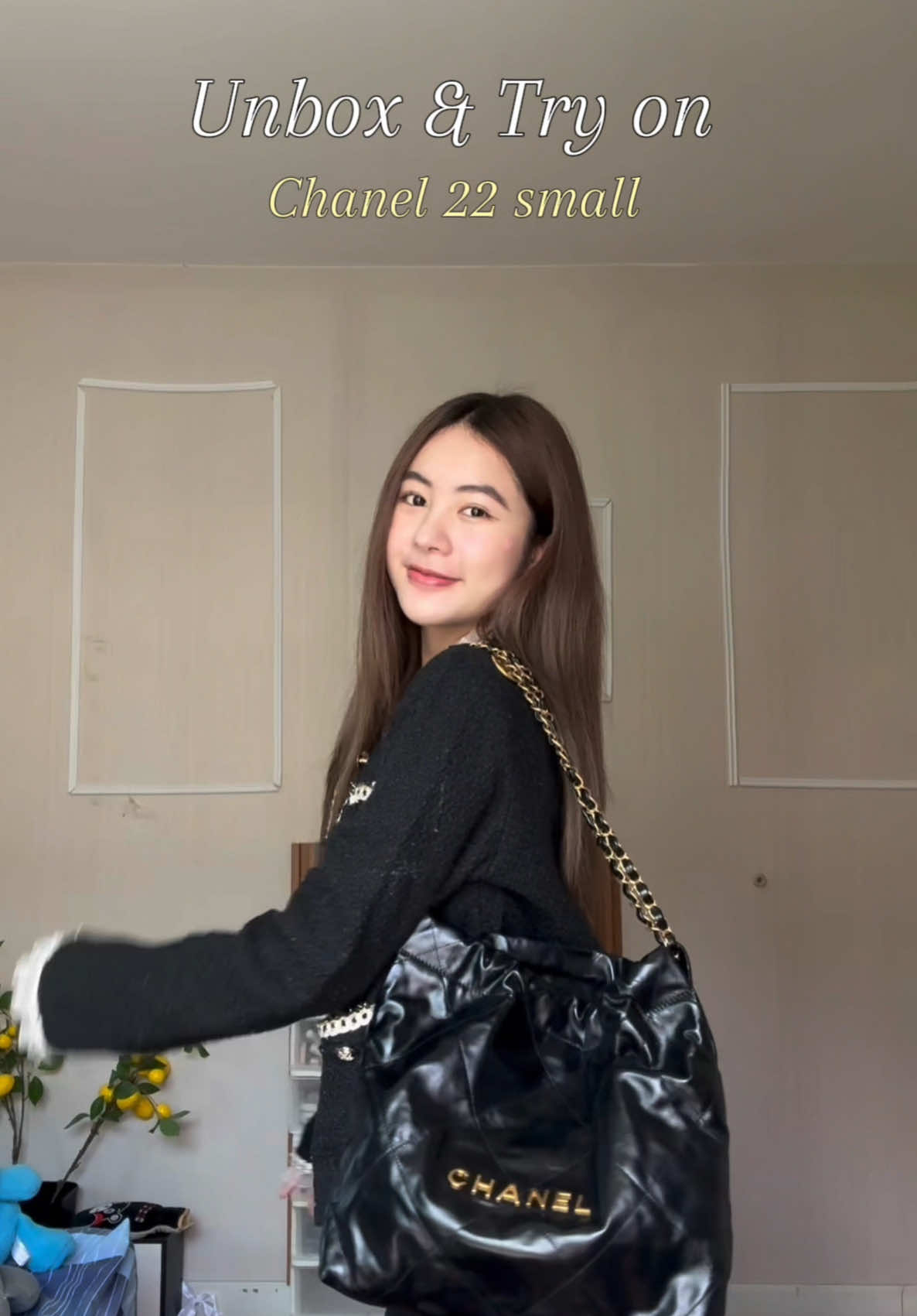 #unboxing น้อนแชนแนล22 ที่รอมานานน🥹 เเต่ทาง @CLARA Brandname ก็หามาให้ได้ตลอดเลย🫶🏻 #TikTokFashion #tiktoklooks #tryonhaul #คลาสแฟชั่น #tiktokป้ายยา #chanelbag #chanel22 #แต่งตัว #กระเป๋า #รีวิวกระเป๋า #CapCut #แต่งตัว 