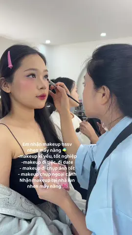 Book makeup thoy mấy nàng ơi. Tết đến nơi gòii#trending #NgocHienmakeup #bookmakeup #makeupartist #makeuptiec #makeuptutorial #goclamdep #xuhuong #makeupdaily #makeupdouyin #makeupchupanh 