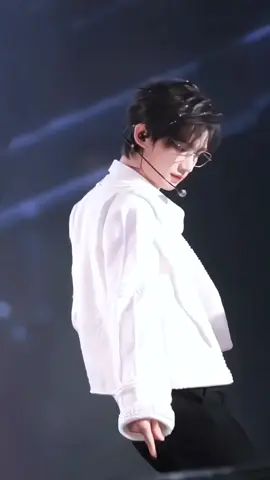 จะบอกว่าฉันหลงเขาก็ไม่ผิดหรอก ก็ฉันหลงเขาจริงๆนั่นแหละ🥰 #ติงเฉิงซิน #丁程鑫 #dingchengxin #ĐinhTrìnhHâm #dinhtrinhham #tnt #时代少年团 #tnt时代少年团    #teensintimes #teensintime时代少年团 #tnt_thời_đại_thiếu_niên_đoàn 