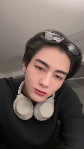 ห้ามยืนแอ็คบริเวณนี้ 😝🔥 #HEARTchuthiwat 