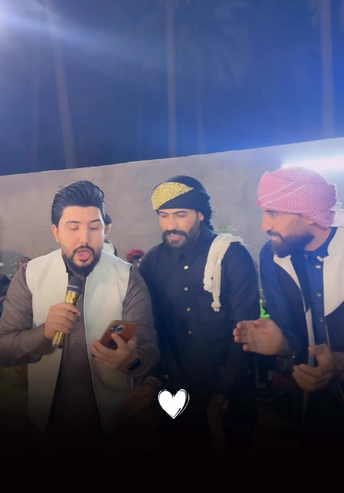 وحك ربي العالي@الفنان عمر نادر الحلبوسي @علاوي الشعباني @⭐️منصور العازف ⭐️🎹 @محمد ضياء #اكسبلورexplore #عموري_العبيدي #عمر_الحلبوسي #ترندات_تيك #عمر_النادر #ستوريات 