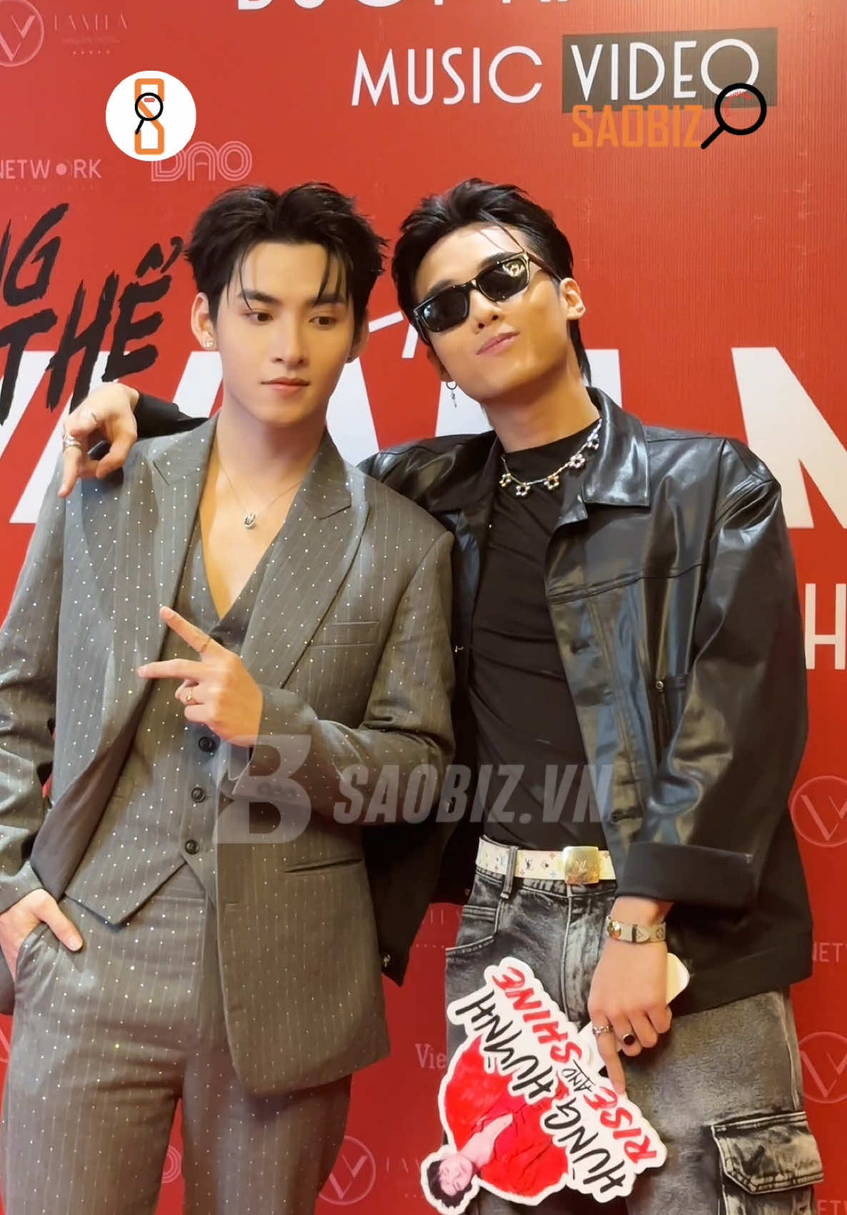 “Bạn siêu thân” Hải Đăng Doo cũng tất bật đến họp báo ủng hộ cho màn debut của Hùng Huỳnh #haidangdoo #hunghuynh #changthenhammat #saobiz #tiktokgiaitri #beeent #saobizeverywhere #saywithtrung #saobizxswt 