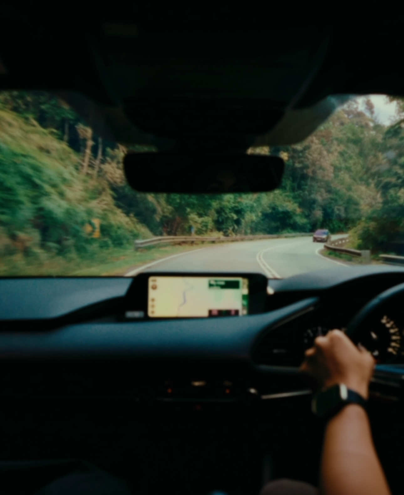 Saturday morning chill drive 🤓 #mazda3hatchback #mazda3 