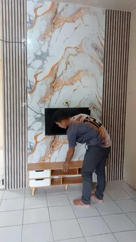 make over ruang TV minimalis low bajet #makeover  #ruangtv  #minimalis  #estetik 
