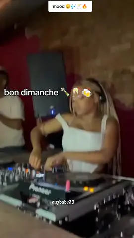 bon dimanche 🍾🥂🍻🎶 #bon #dimanche mood ☺️ du dimanche 🍾🥂🎶🔥 #mood #moodchallenge l'énergie ne s'achète pas elle se danse 🥰🔥 #danse #dancechallenge humour ☺️ du jour 🎶🥰🔥#humour #humourdujour #ouzbaby #viral_video #viraltiktokvideo #fyyyyyyyyyyyyyyyy #fyp 