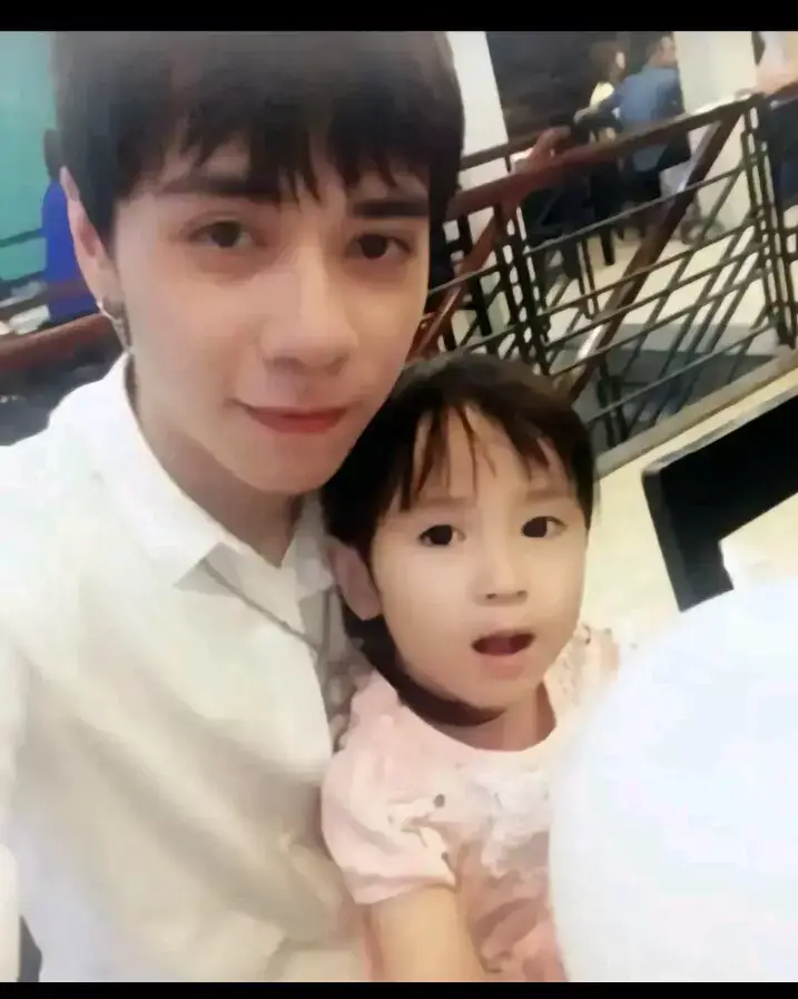 bé my xink qué... #emgaiquanghung