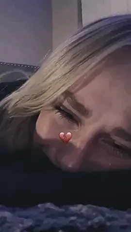 #تصميمي #اقتباسات #حزينہ♬🥺💔 #باكو ضحكتي 💔🥺🖤 #شعب_الصيني_ماله_حل😂😂 #اخر_عباره_نسختها🥺💔🥀 