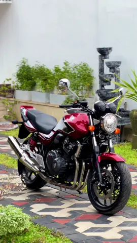 New one | CB400 2020 🇯🇵🧀 | Top Condition 6100KM 😋❤️ #honda #superfour400cc #2020 #justfitted #notusesrilanka #cleantoy #highcapacitysrilanka🇱🇰 #hrc #bikelife #CapCut #onemillionaudition #tiktok #tiktokviral #WheneverWherever #foruyou #fypシ゚viral @Shilantha Dilshan @Meneth_sathsara @𝐒𝐡𝐚𝐥𝐮💗🍭🐼 @SHAHEN @H_e_s_h_a_n  Boy 