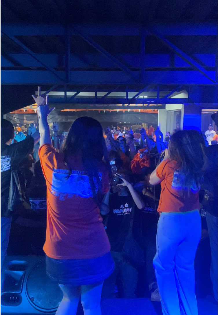 Malem Mingguan Bersama Jakmania Kalimalang 🔥🧡 @JAKMANIA X-MALANK  #jakmania #kalimalang #persijajakarta #foryou 