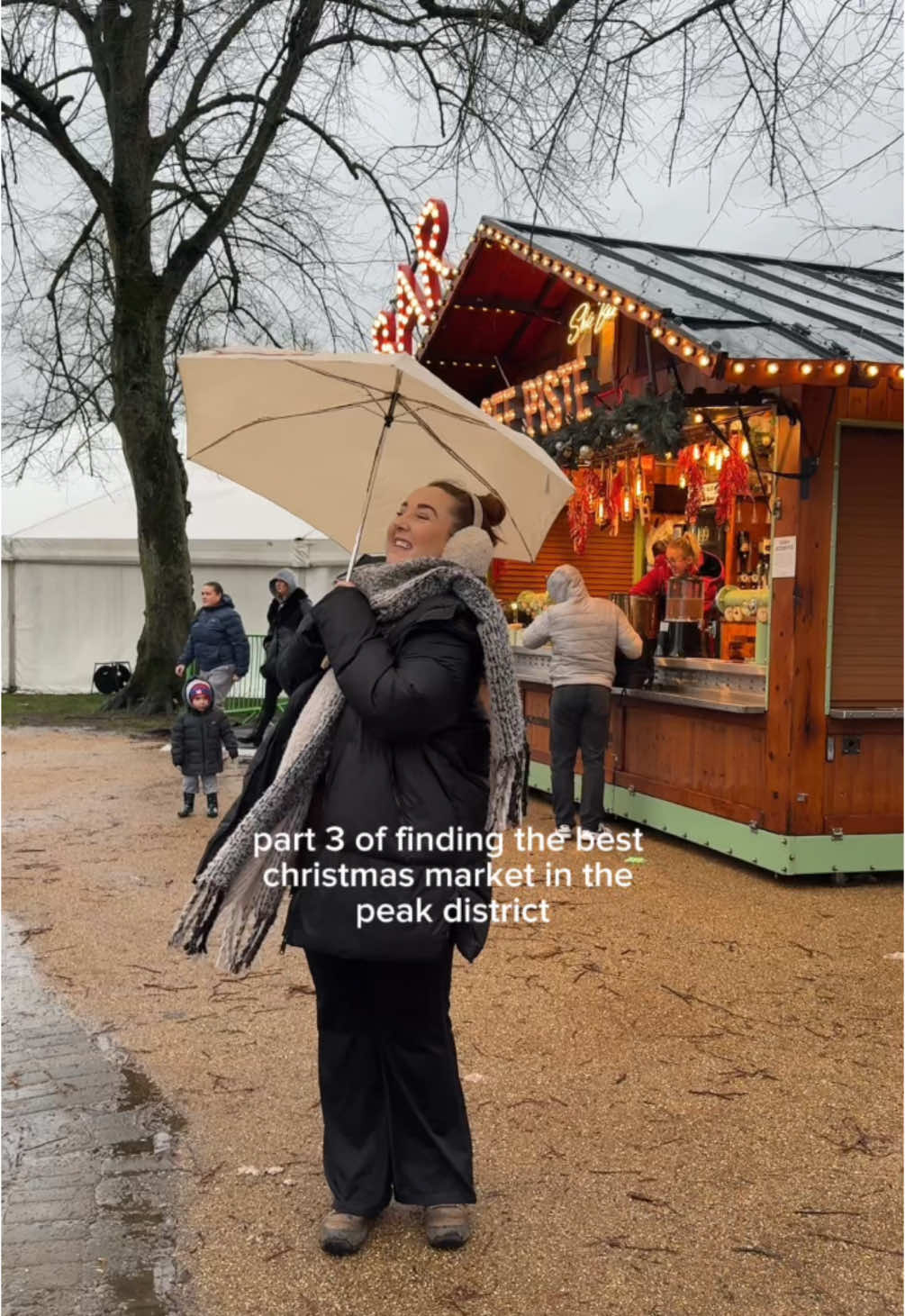 Finding the BEST christmas markets in the Peak District, England - Part 3! ✨🕯️♥️🧸🎄☃️☕️🎀⛸️💫 #christmasmarket #christmas #fyp #peakdistrict #england #countryside 