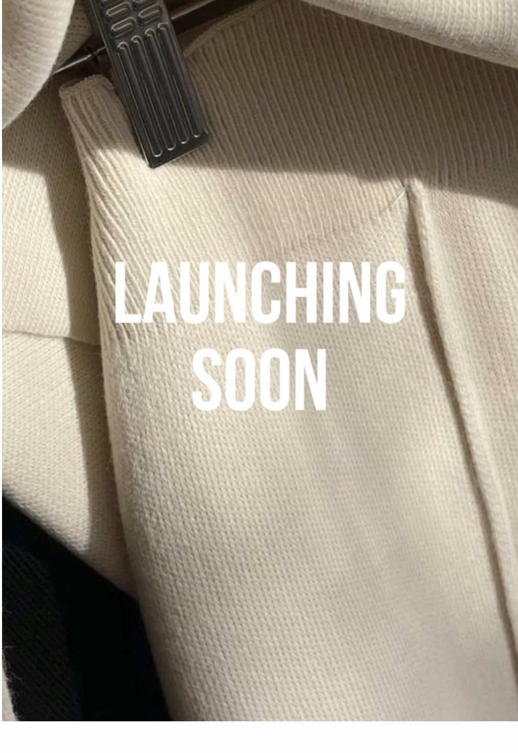 Seasonal style made simple!💫 STAY TUNED 🔜 #doha #qatar #winter #clouthes #women #bytheseason #مالي_خلق_احط_هاشتاقات #trend 