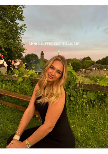 this year has seriously been the BIGGEST year of growth mentally for me & I’ve never felt more confident, strong and accepting of my psoriasis❤️‍🩹of course my skin isn’t anywhere near as bad as what it was 3 years ago, but it is still flared on my stomach always. For the first time in my life, 2024 has been the year of true self acceptance and I finally have let go of all negative emotions surrounding the way my skin looks🙏🏼it’s part of me and I’m so proud to say I’m unique 🫶🏼 #psoriasis #skincondition #viral #confidence #bodyconfidence 