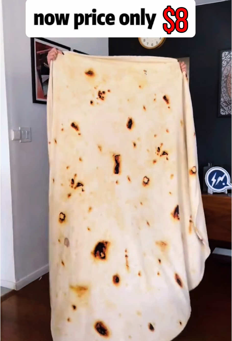 Wrap yourself in warmth and comfort with our soft Tortilla Throw Blanket!  Perfect for cozy nights on the couch or as a fun statement piece for your home, this blanket looks just like a giant tortilla!  Made from ultra-soft materials, it’s not only adorable but also incredibly cozy for snuggling up during movie nights or chilly days. Who's ready to roll up in this delightful blanket? #TortillaBlanket #CozyVibes #SoftAndSnuggly #HomeComforts #tiktokshopblackfriday #tiktokshopcybermonday  