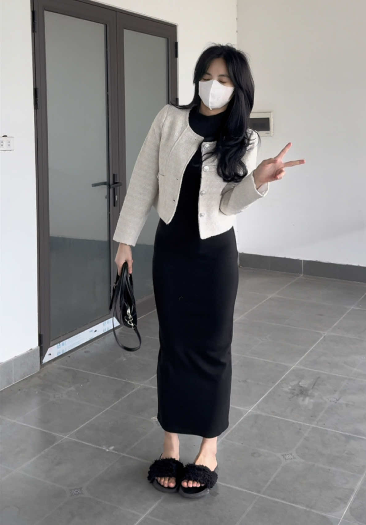 Vừa ấm vừa tôn dáng lại dễ phối đồ#vaybody #vaybodydai #review #phoidodep #xh #OOTD 