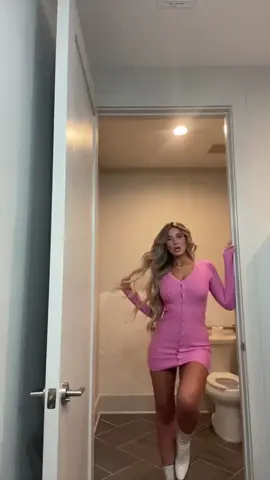 picked the pink dress 💗 #fyp#GenshinImpact33 #getreadywithme