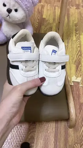 #giay #giaychobegai #giaychobetrai #viral #baby 