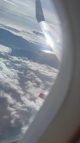 Viajando en avión para El Salvador 