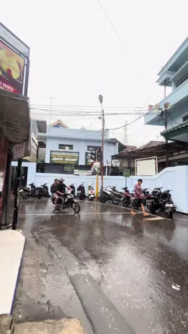 Hujan langit Lirboyo #lirboyo #kediri #lirboyokediri 