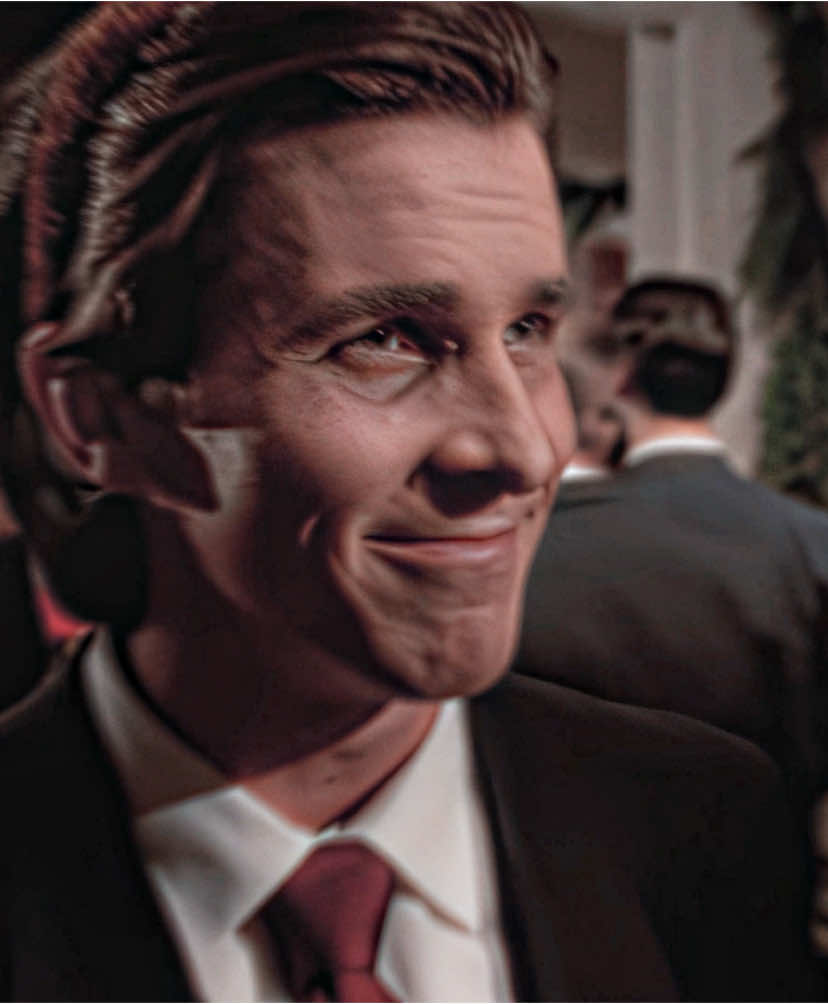 There are mo girls with 💀 #patrick #patrickbateman #patrickbatemanedit #edit #fyp 