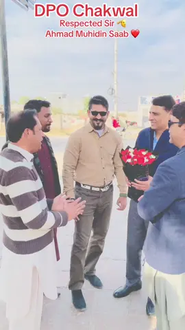 DPO Chakwal Ahmad Muhidin ❤️❤️❤️ #farhimalik #unfreeze #chakwalian #چکوال #foryoupage❤️❤️ #fypシ゚viral #standwithpalestine🇪🇭❤️🇵🇰 #viralvideos #foryourpage #mandibahauddin 