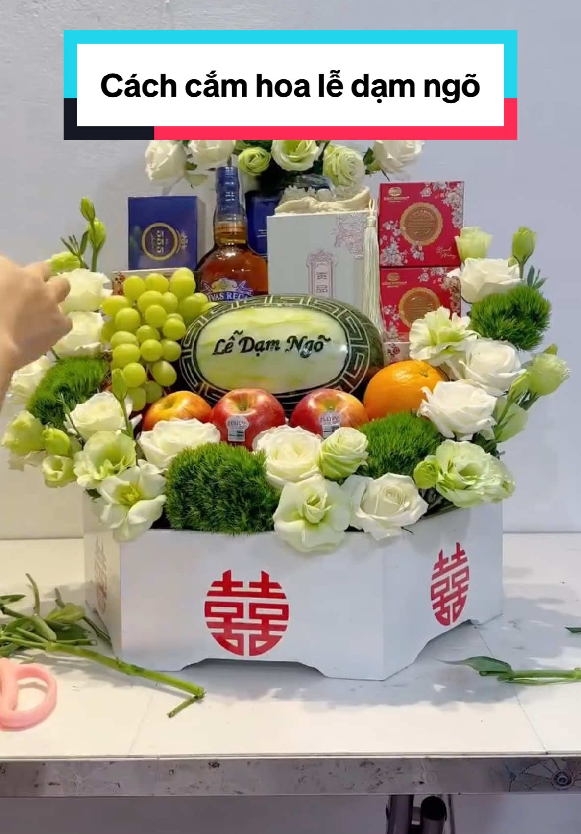 Cách cắm hoa lễ dạm ngõ