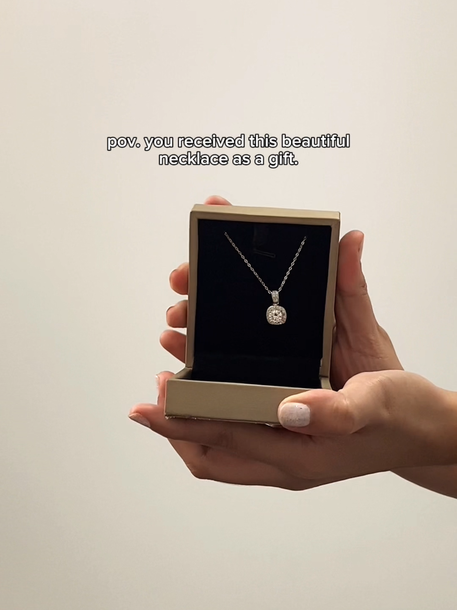 A little surprise, just to make them smile. 🎉🎁✨ #necklace #moissanitejewelry #jewelrytiktok #moissanite #fyp #zylalajewelry #HolidayTreats #fashiontiktok #jewelrytok #giftideas #jewelry #tiktokshopholidaydeals #moissanitenecklace