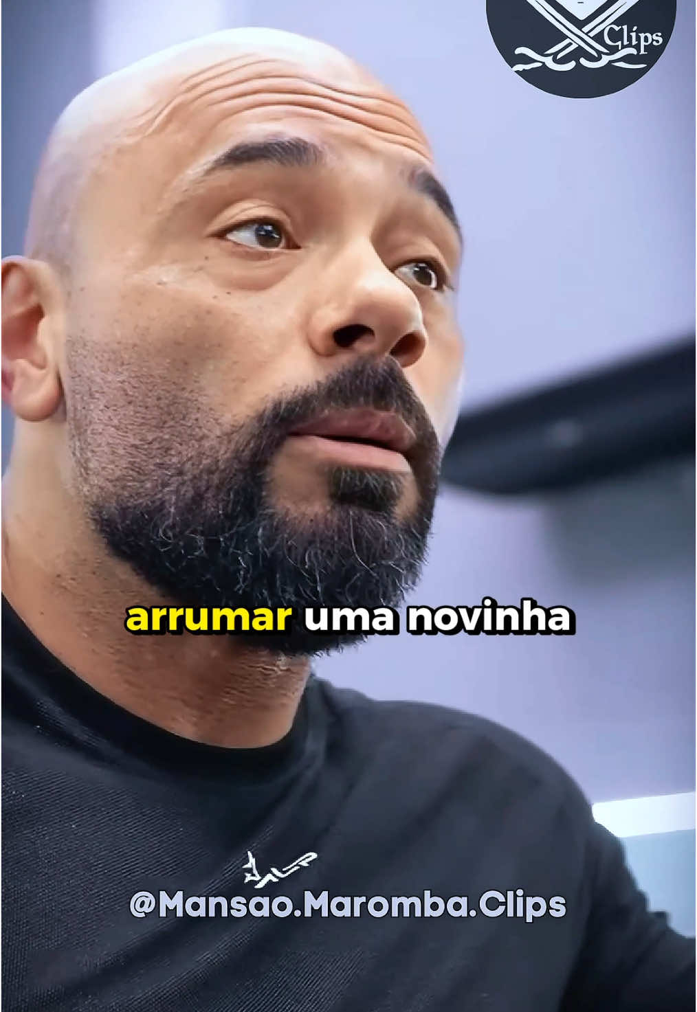 Toguro e Julio Balestrin trollando a Tati Cariani falando que o Balestrin está a procura de uma novinha pra casar enquanto Toguro passava um treino pra Tati no CT do Renato Cariani #toguro #renatocariani #juliobalestrin #taticariani #trollagem #casamento 