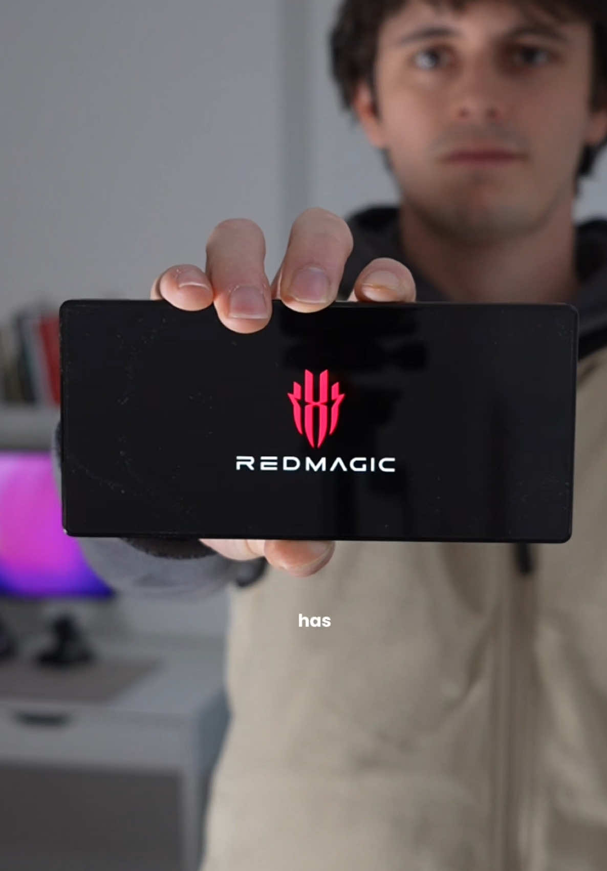 The REDMAGIC 10 PRO, an awesome piece of tech 👏 Key features 👇 Unmatched Performance: Snapdragon 8 Gen 3 processor with up to 16GB LPDDR5X RAM ensures lightning-fast speed and zero lag. Gaming Optimization: Built-in gaming engine, customizable triggers, and advanced cooling for seamless gameplay. Stunning Display: 6.8-inch AMOLED screen with 144Hz refresh rate and 1ms response time for smooth visuals. All-Day Power: 7,500 mAh battery with 65W fast charging for extended gaming sessions. Pro-Grade Camera: 64MP AI triple camera and 16MP selfie camera for professional-grade photos and videos. Immersive Audio: Dual stereo speakers with DTS:X Ultra for 3D sound. Ample Storage: Up to 512GB UFS 4.0 storage for all your games and media. Stylish Design: Sleek RGB-lit gaming aesthetic that stands out. #REDMAGIC10Pro #Tech #review 