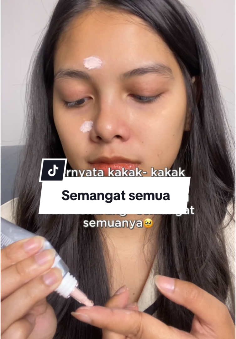 Ternyata kakak-kakak yang sedang berjuang lawan jerawatnya dan sering kita liat di fyp itu 
