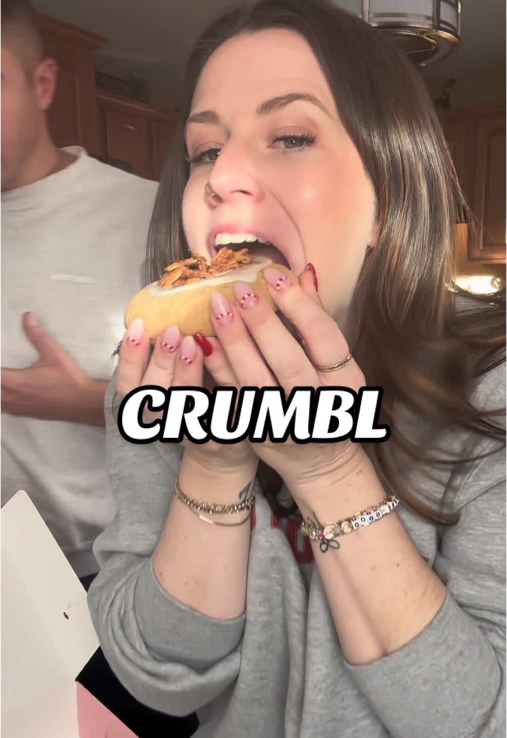 Brookie Pie needs to be a permanent thing! Thank you @Crumbl 🩷 #crumblcookies #crumblecookiereview #gifted 