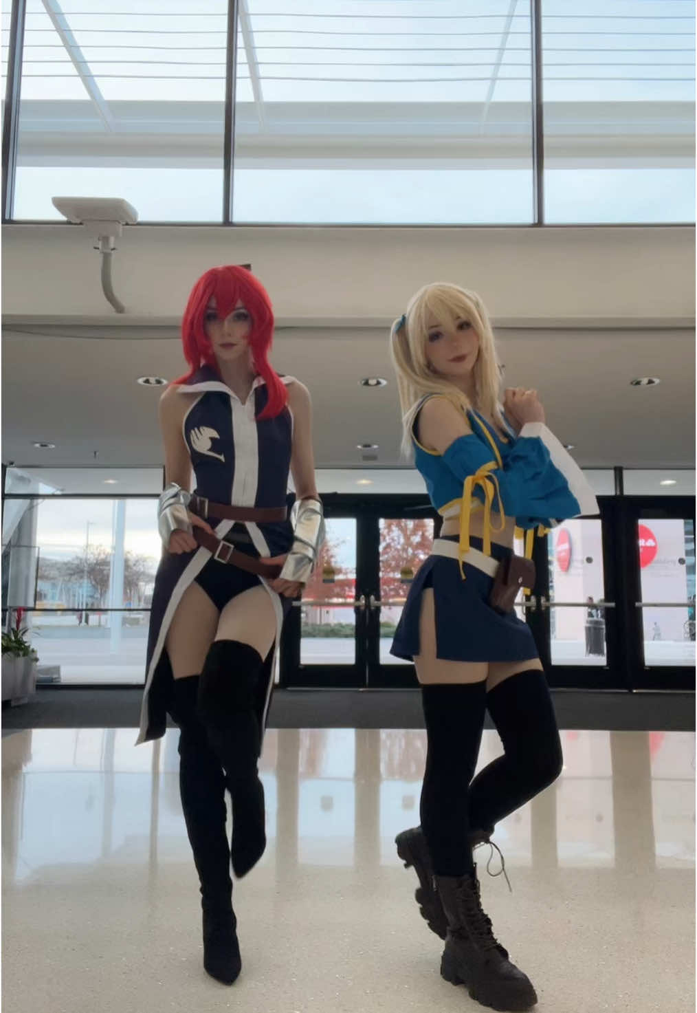 ❤️💙 #cosplay #fairytail #erza #lucy #cosplayers #fairytailcosplay #dance 