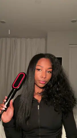 Never thought i’d see the day I straighten my curly hair 😭 #tymobeauty #tymoionicplus #silkpress #hairbrush @TYMO BEAUTY US 