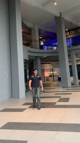 Outfit nguli #inspooutfit #bootcutjeans #workshirtoutfit #outfitgym #docmart #dresswell #outfitideas #fitcheck 