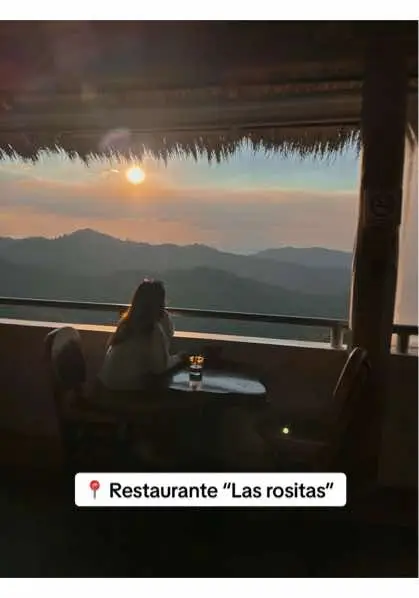 Romantizando cada rinconcito de oaxaca ✨ Parte 1.  Borrando fotos de mi galeria me di cuenta que tenia fotos de lugares a los que habia ido y nunca compartí, ojalá sean de ayuda para animarte a visitarlos.  #oaxaca #comida #lasrositas #restaurante #Viral #turismo #atardecer #romantizando 