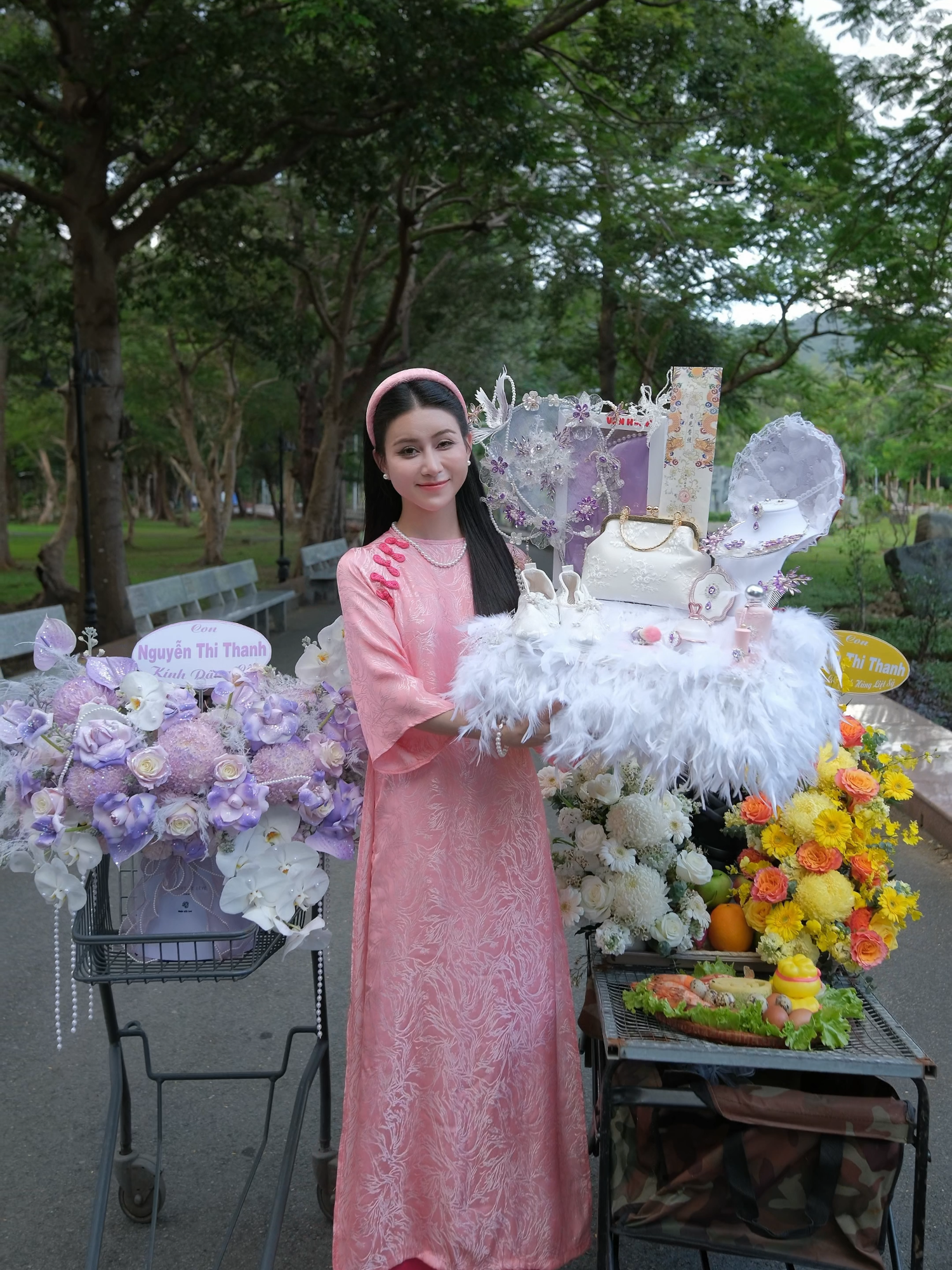Biết ơn thật nhiều mỗi năm con lại đc về thăm Cô.....Nhiều năm gắn liền với mãnh đất linh thiêng Côn Đảo con Biết ơn Cô, Anh hùng chiến sĩ đã hi sinh cho chúng con có cuộc sống tự do ngày hôm nay! Biết ơn cô đã che chở cho cuộc sống con mọi điều tốt đẹp như ngày hôm  nay . Biết ơn c @Đồ Cúng Vạn Hạnh Côn Đảo  đã chuẩn bị mâm lễ cho e thật đẹp và chu đáo trong nhiều năm qua ạ...#vothisau #condao #ChiếnSĩ #kenhcuatienthanh #xuhuong #fyb #xuhuongtiktok #LearnOnTikTok#kenhcuathithanh ##flypシ🤗❤️🙏 ##tet2025 ##vothisau ##condao