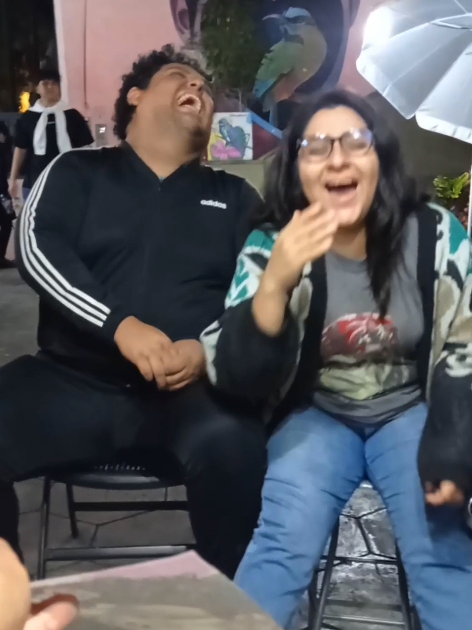 👻#caricaturas #caricaturasenvivo #caricaturasenlima #reacción #funny #reaction #caricature #livecaricature #streetart #puentedelossuspiros #barrancolima #barrancoperú #barranco #lima #perú #🇵🇪 