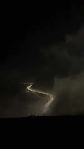 خلصنا 👎🏻. #fyp #ابها #ترند #ممشى #ابها #شتويه #explore #abha #foryou #اكسبلور #اسكبلور_explore #ممشى_الضباب #الضباب #fyp #pyf 