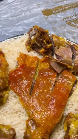 شوف اللحم الذايب 🤤😋 📍9شارع جزيرة العرب، المهندسين  📞 للطلبات:  01278878882 . . . #السده  #مظبي  #مندي 