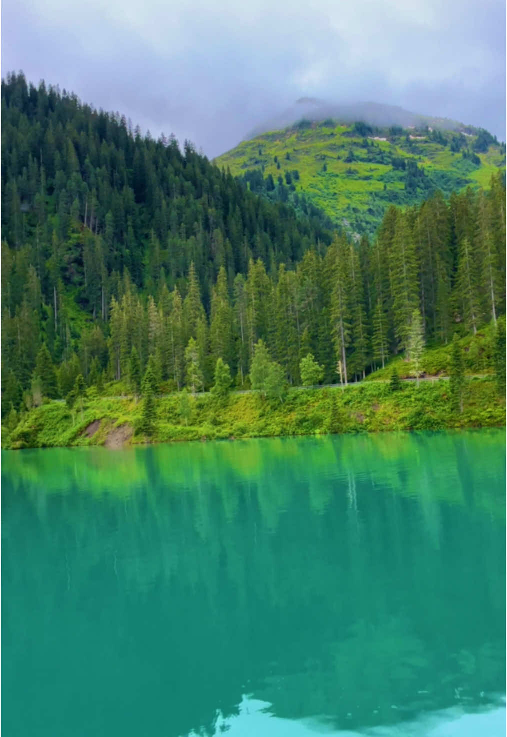 Turquoise lake #🇦🇹 #austria #nature #mountains #lake