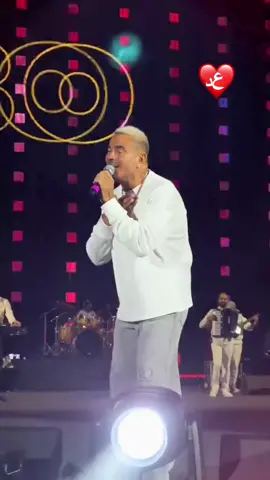 صدقني خلاص ❤️ قرب مني شوية شوية 🤭😘 #عمرو_دياب #foryou #fyp #viral #❤️ 