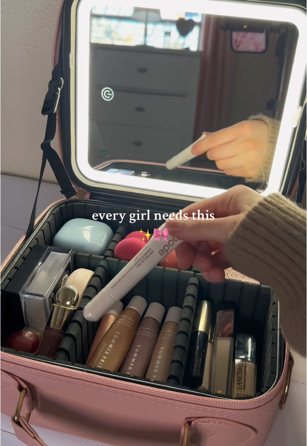 ON SALE NOW!! The perfect christmas gift, Umitec outdid themselves with this one‼️The best traveling makeup bag i've ever used, and the LED mirror is the perfect addition!!🥹 the case keeps all your makeup in place and organized🎀 OBSESSED is an understatement!! Buy yours on sale TODAY!! Limited time only✨ @Umitec @Umitec.beauty #makeupbag #makeupbagessentials #makeup #makeupbagmirror #ledmakeupcase #travel #traveltiktok #ledmakeupbag #makeuptravelbag #travelbags #tiktokshop #umitec #girlies #travelessentials #girls #vanity #ledmirror #fyp #fypシ #foryoupage #viralvideo