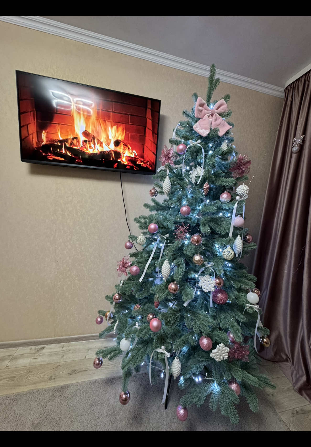 New year 2025 🎄🩷#новийрік #newyear #2025 #christmastree #christmas #різдво #тренд #україна 