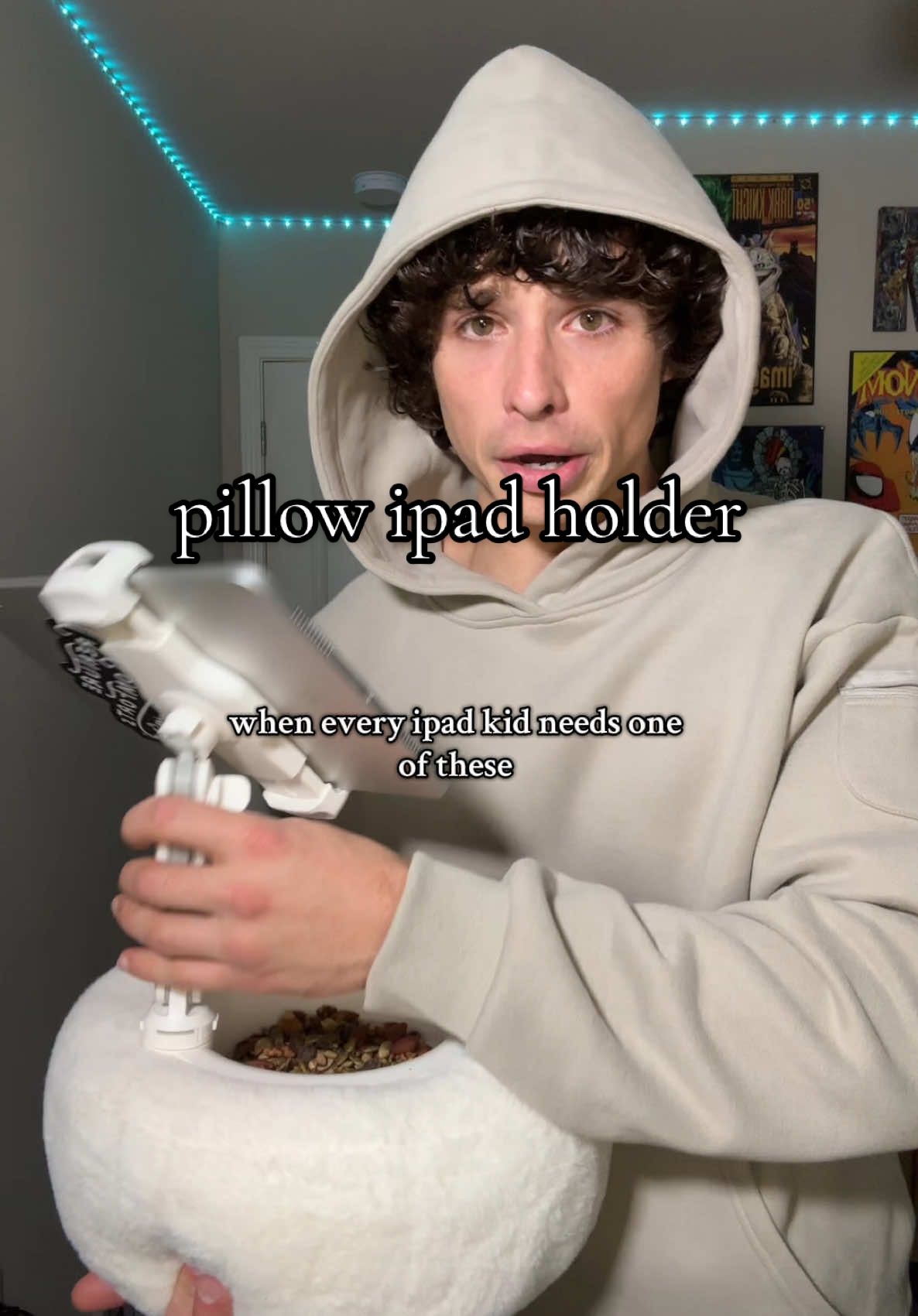 this pillow holder’s gotta be the bext best ipad thing to get i mean you don’t gotta hold your ipad and watch snacks at the same time… 🧑🏽‍🦱 #tabletholder #tabletstand #tablet #ipadholder #ipadstand #ipadaccessories #ipadaccesories #coolgadgets #coolgadget #coolitems #christmasgift #christmasgiftideas #christmasgifts #giftideas #giftideasforher #giftideasforhim #giftideasforfriends #kidsgift #kidsgifts #kidsgiftideas #youneed #youneedthis #viozon #bestgiftever #bestgiftsever #ipadkid #ipadkids #christmaspresents #christmaspresent #christmaspresentideas #presents 