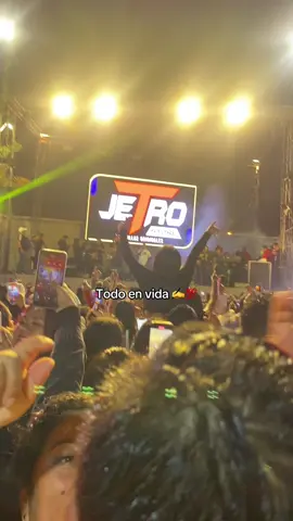 Vive #fyp #paratiiiiiiiiiiiiiiiiiiiiiiiiiiiiiii #viral_video #chacalonjr #chicheros_de_corazón #lavidaesunasola 
