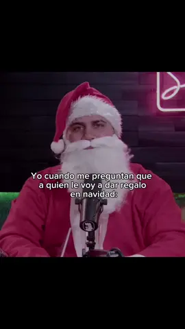 No hay regalo pa nadie 😡 #gallotheproducer #chenteydrach #navidad #navidadentiktok #gallotherprooducer🤣🤣 #regalosnavideños 