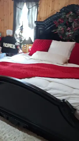 Momma let me sleep#Love#fyp #fypシ #foryoupage #crazyhillbilly #pet#fun#funnyvideo #viralvideo #viraltiktok #wakeup #life #tiktokshop #tiktok #pig #petlover #kindness #morning #story #storytime #foryoupage #foryourpage #fy 