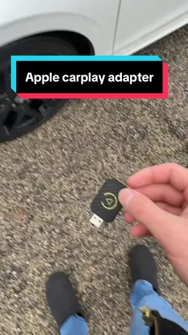 Replying to @Bryan Garcia if you’re wondering if it works on your car, comment what car you have!#carplay #applecarplay #christmasgiftideas #christmasgiftguide #christmasgift 
