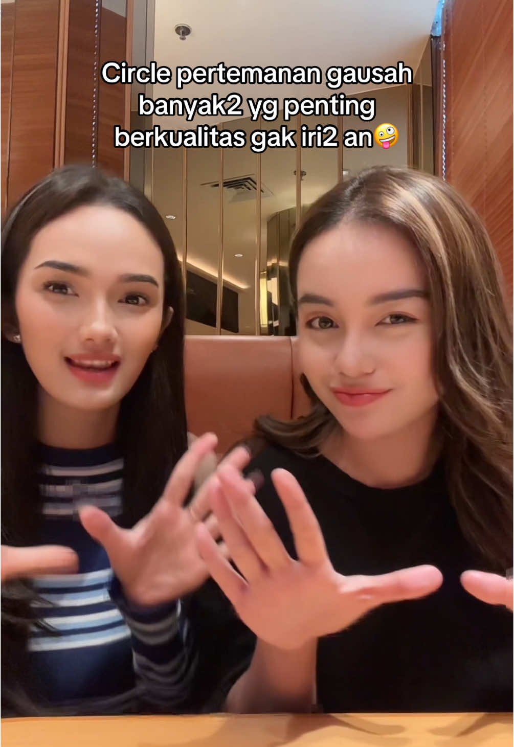Asik juga JJ nya udh buat belom?😝✌🏻 #avoliaa #fabymarcelia #temanmakanteman #laguavolia #jjtemanmakanteman #musikditiktok #yearontiktok #risingontiktok #sindiran 